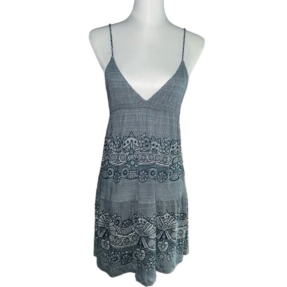 Lux Green and White Dress Size Medium - Picture 1 of 4